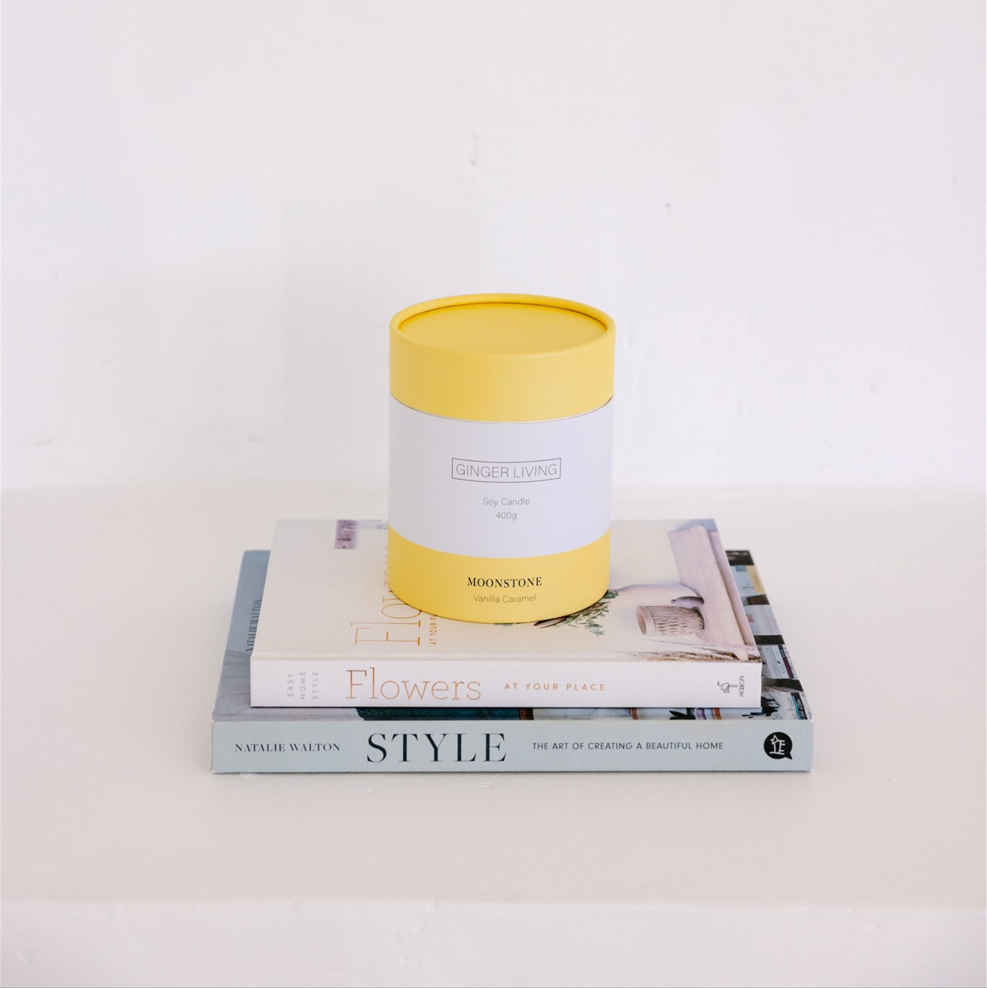 Moonstone, Vanilla Caramel Candle